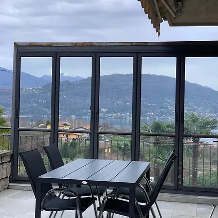 Апартаменты Serenellasullago *