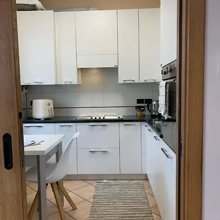 Serenellasullago Apartment *