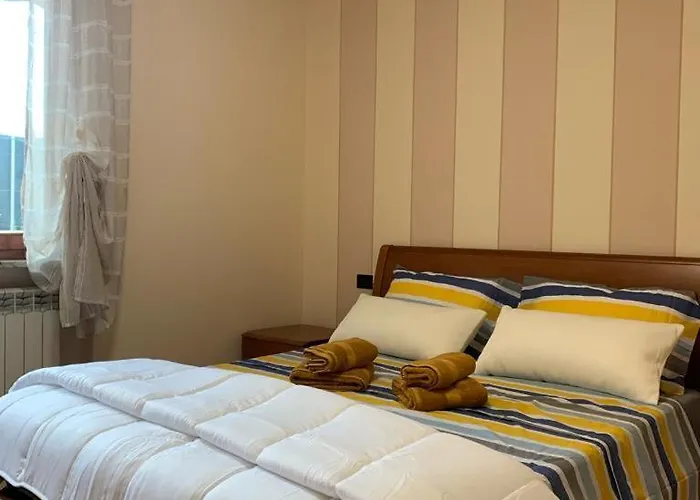 Serenellasullago Daire *